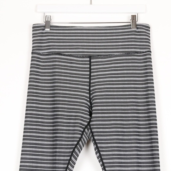 Zyia Aztec Adrenaline 7/8 Leggings - Picture 2 of 7